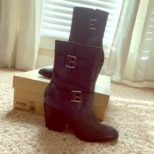 Michael Kors Ashton booties